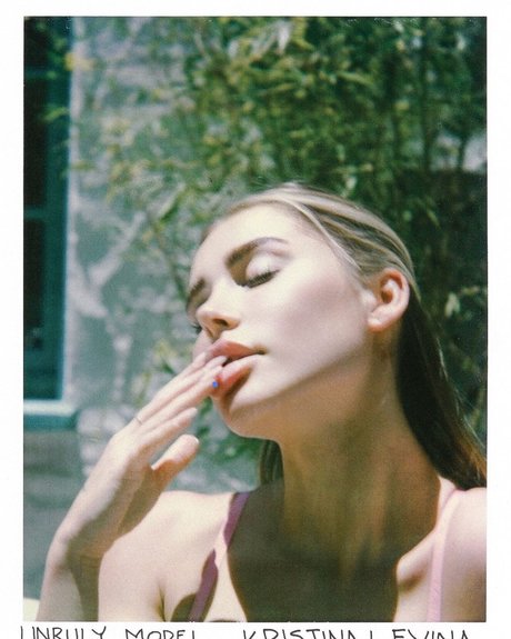 Kristina Levina modelo galerías