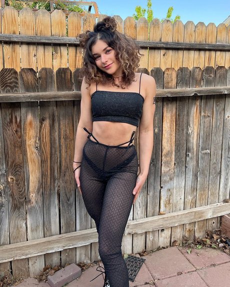 Serena Abweh perfect pornstar photos