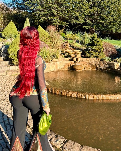 Demi Rose_ star du porno chaude img