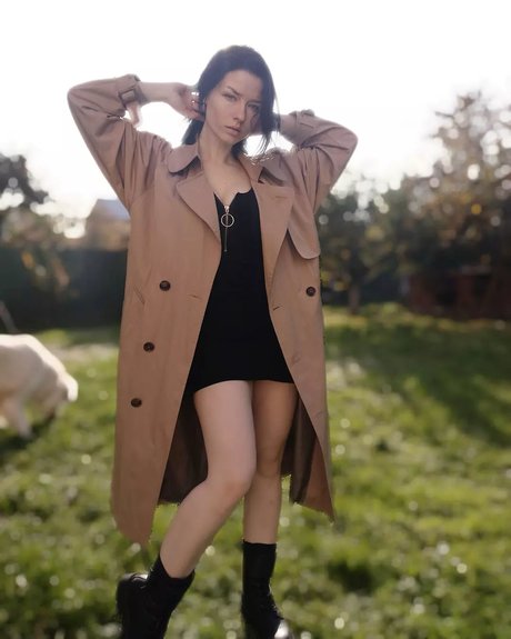 Innervus_ hermosa actriz archivo