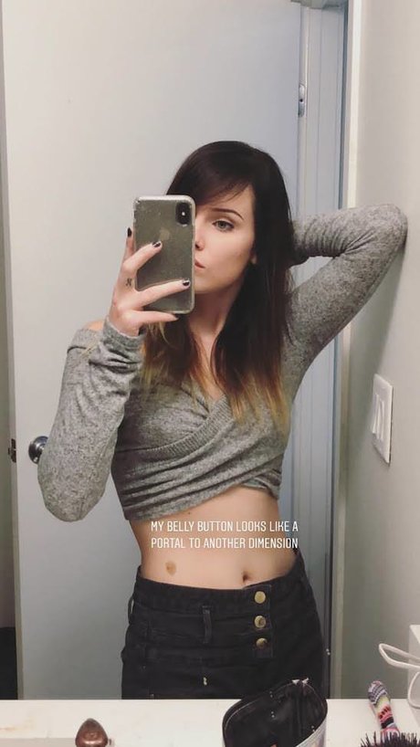 Sonja Reid_ sexy star images