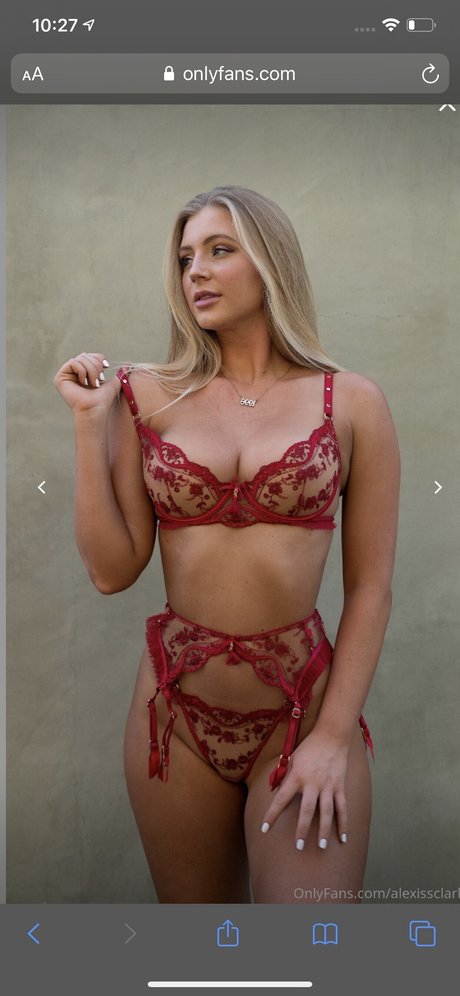 Alexis Clark estrella atractiva fotos