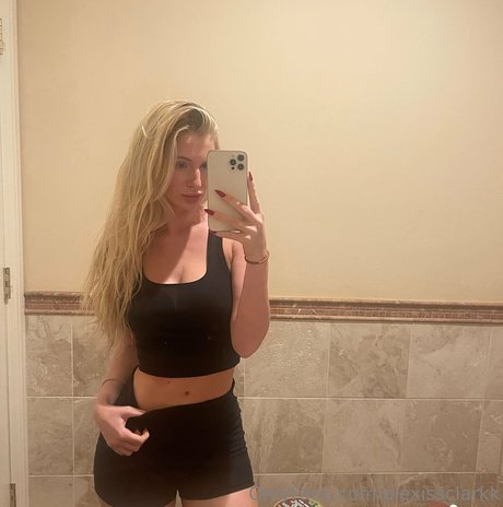 Alexis Clark estrella porno imágenes