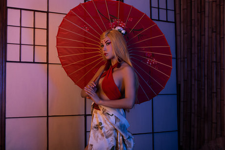 Natasha Roik modelo de arte imagen