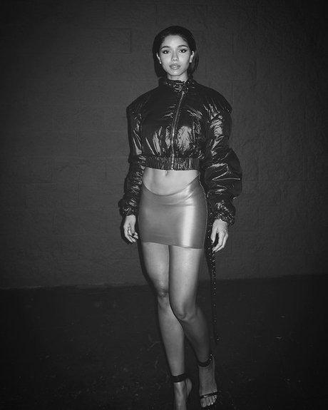 Yovanna Ventura belle actrice collection