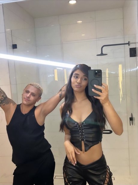 Yovanna Ventura star du porno parfaite photo