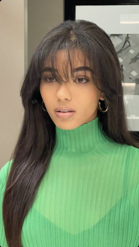 Yovanna Ventura étoile sexy galerie