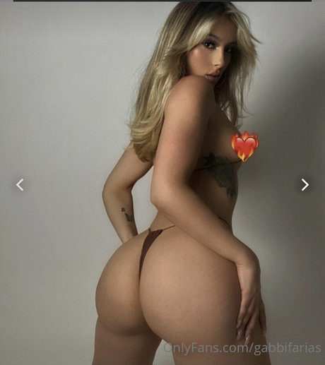 pussy spreading onlyfans pretty galleries