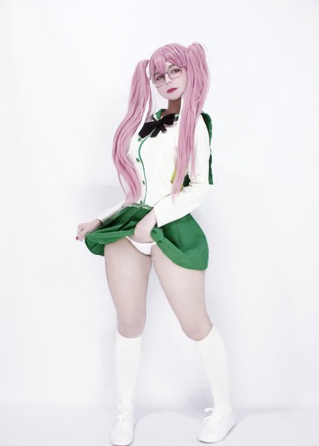 Little mewi star du porno chaud collection