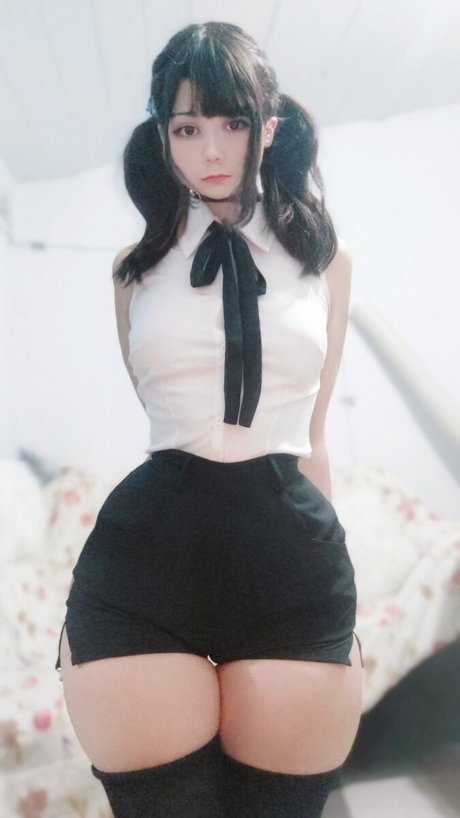 Little mewi nudes star pictures