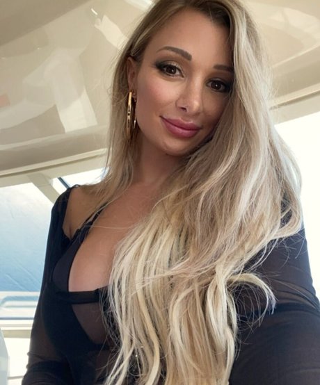 Amber Lynn Bogart étoile exclusive image