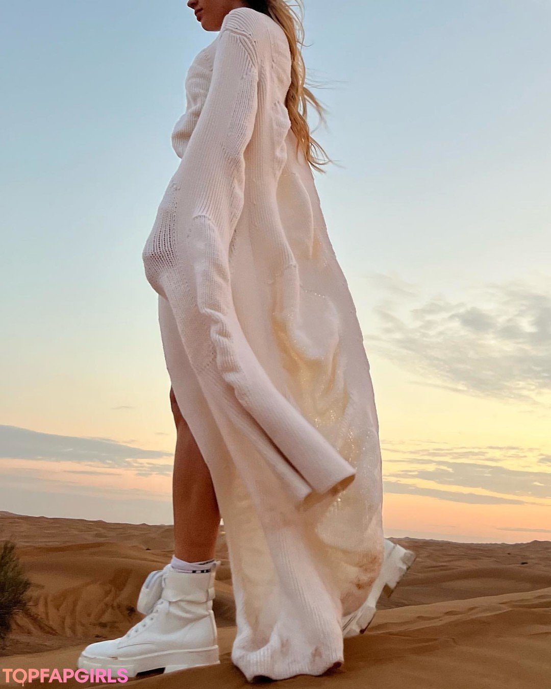 Conejito negro onlyfans arte libre galería