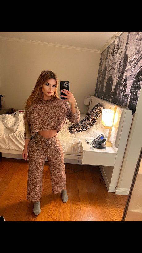 Paige British modèle chaud archive