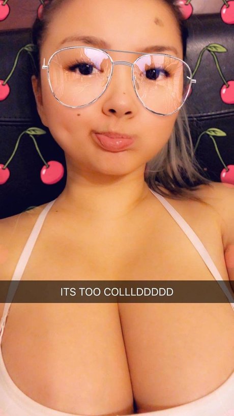 Vicki Li model art archive