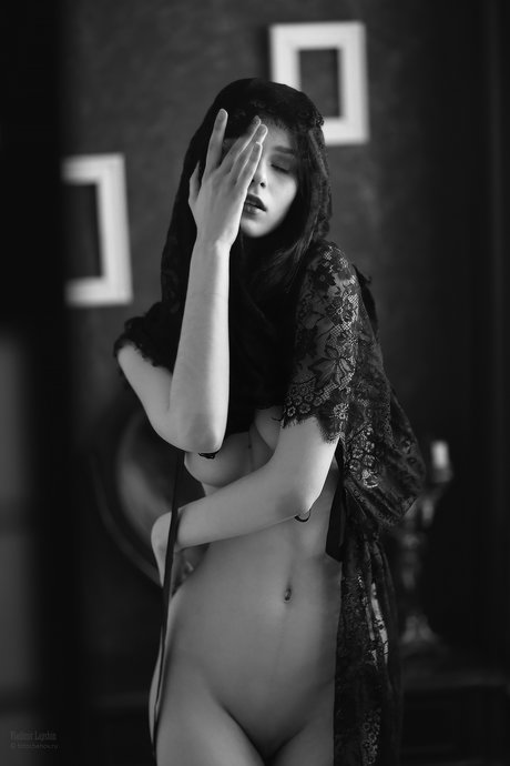 Irina Telicheva_ modelo exclusivo galerías