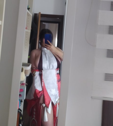 Jyuna hermosa actriz foto