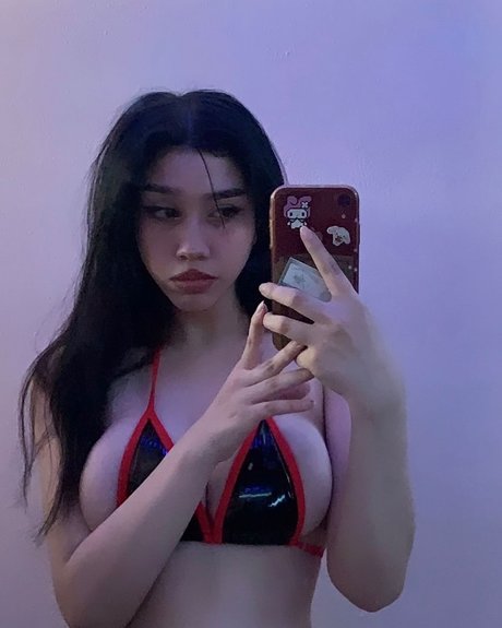 Cristina Vega estrella porno atractiva imagen