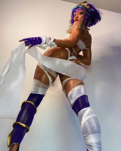 Ladokei Crystal art de star du porno photos