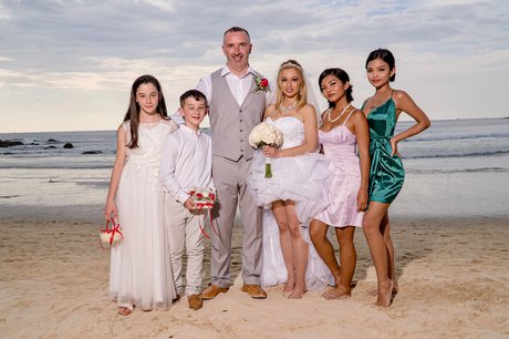 Alyssa Silos estrella xxx galerías