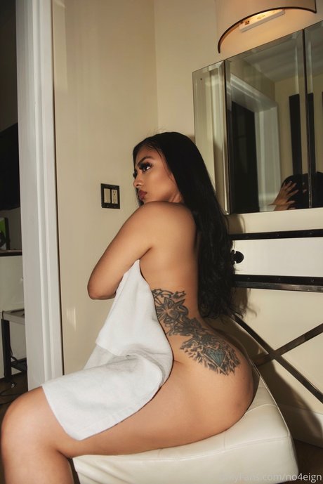 No4eign nude star images