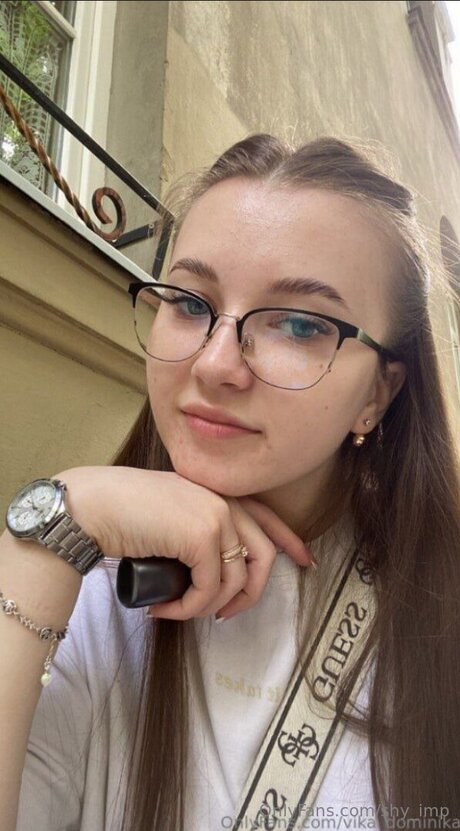 Shy Imp estrella xxx galerías