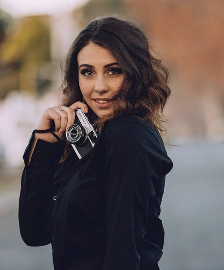 Lanzi actrice chaude images