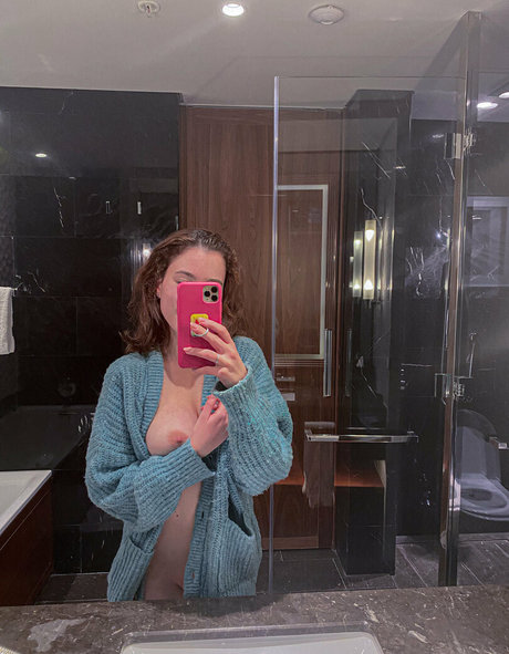 lmytee actrice libre image