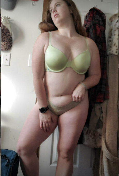 Teddy Souless model xxx photo