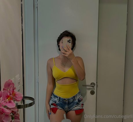 Mariana Castro star naked pics
