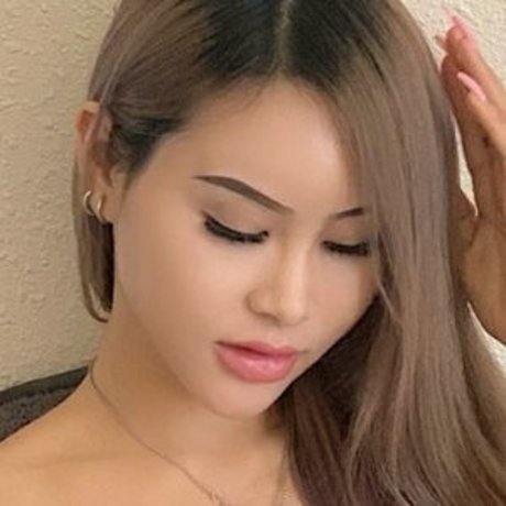 omgitsfanny nude actress gallery