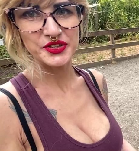 pale teen onlyfans art naked photos