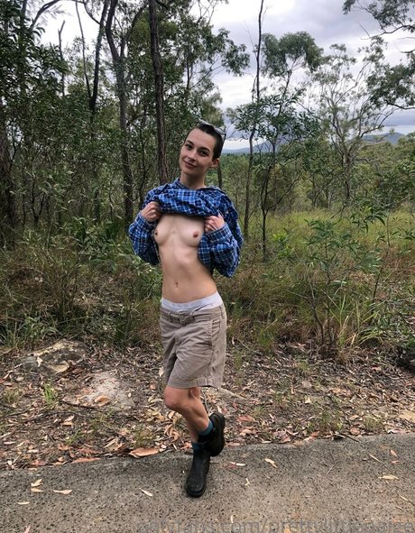 Pretty Little Paige desnudos de estrellas porno recopilación