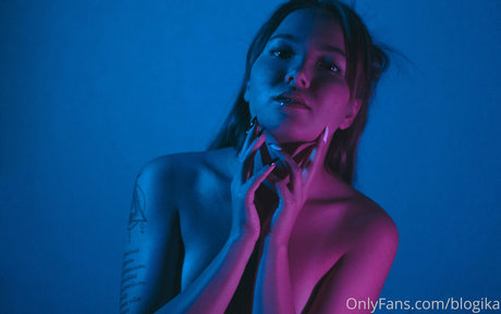 Blogika modèle sexy img