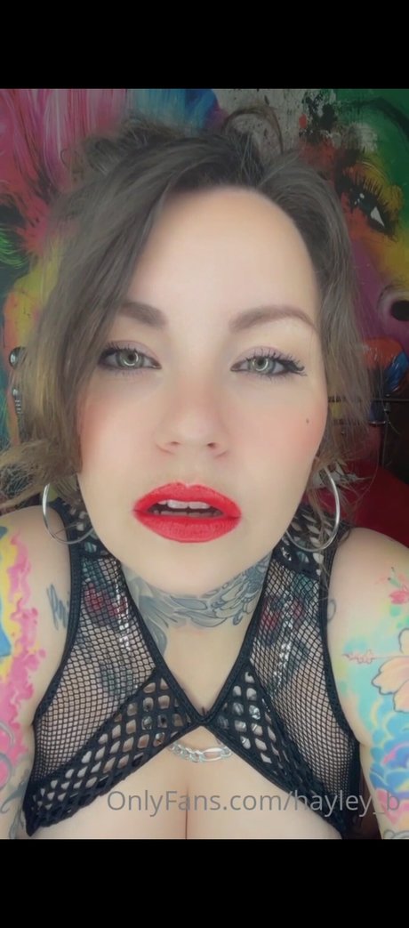 Ms Hayley B modèle chaud galeries