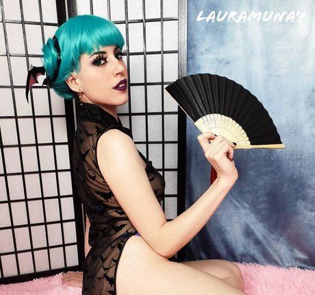 Lauramunay sexy pornstar image