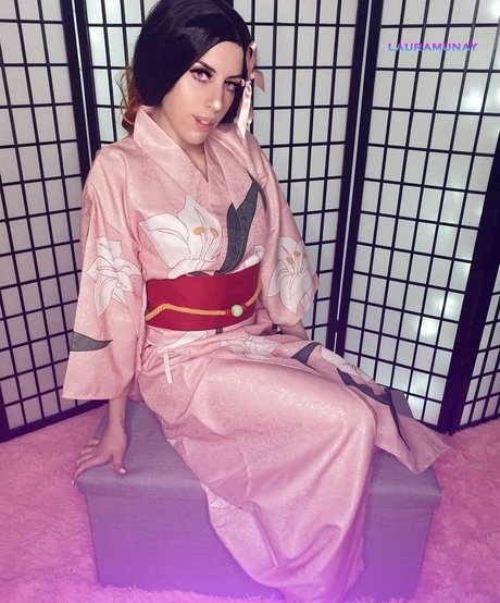 Lauramunay modelo hermosa imagen