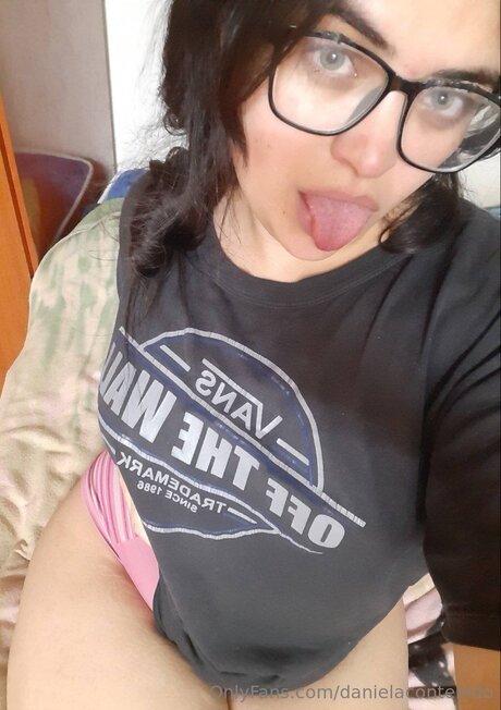 Danielacontenido model xxx picture