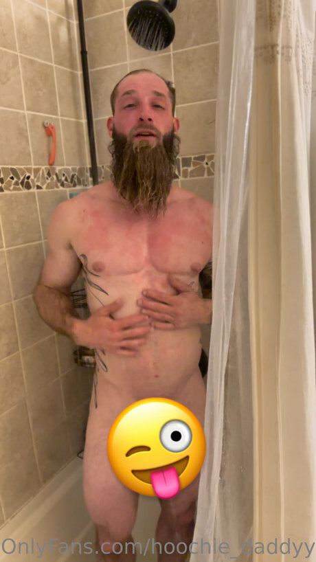 Hoochie Daddyy sex actress photo
