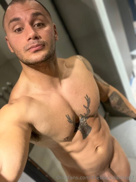 Theblackpanther7 actriz desnuda galería