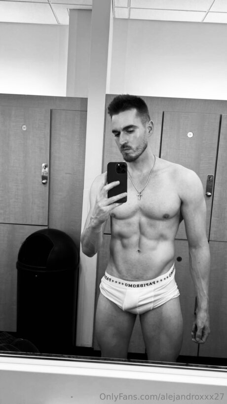 Alejandroxxx27 étoile érotique galerie