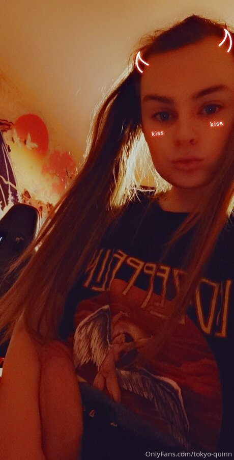 Tokyo Quinn bonita modelo imágenes