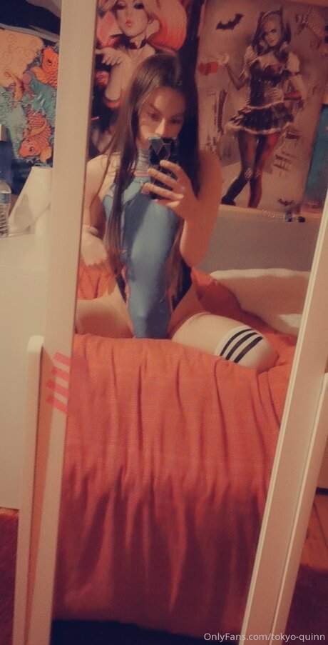 Tokyo Quinn modèle de sexe photo