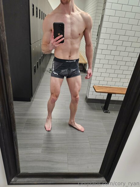 Cory Ryan modelo de arte recopilación