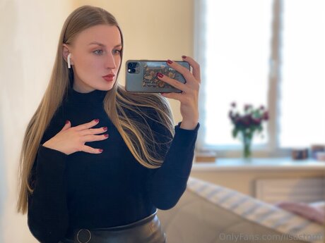Lisastorm model hot galleries