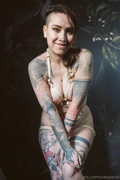 Vesperal actrice pornographique image