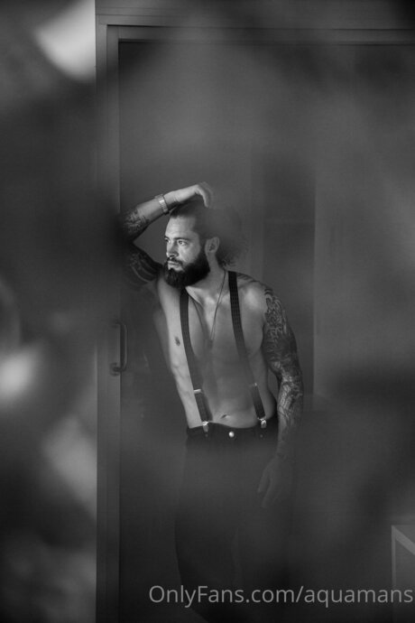 Iamthegentleman erotic star pic
