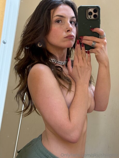 Skuishiiiposr xxx étoile photos