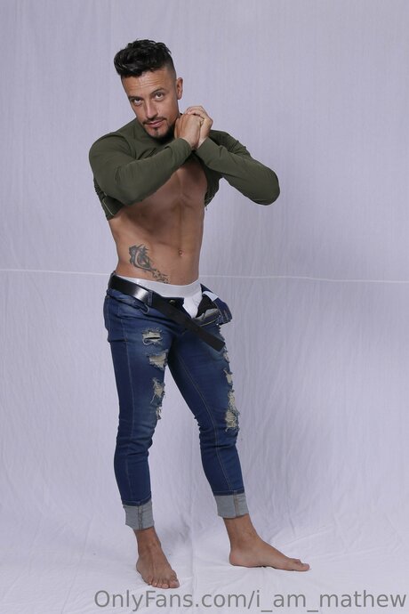 I Am Mathew model nice pics