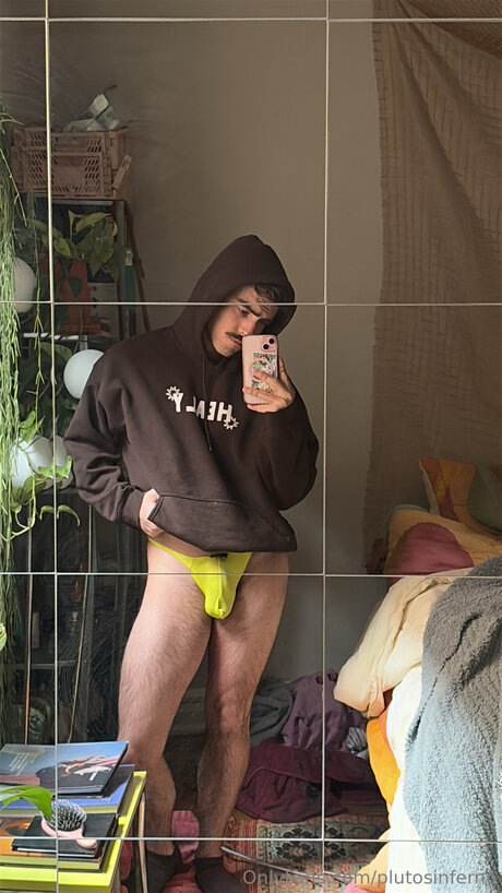 Plutosinferno star du porno sympa collection