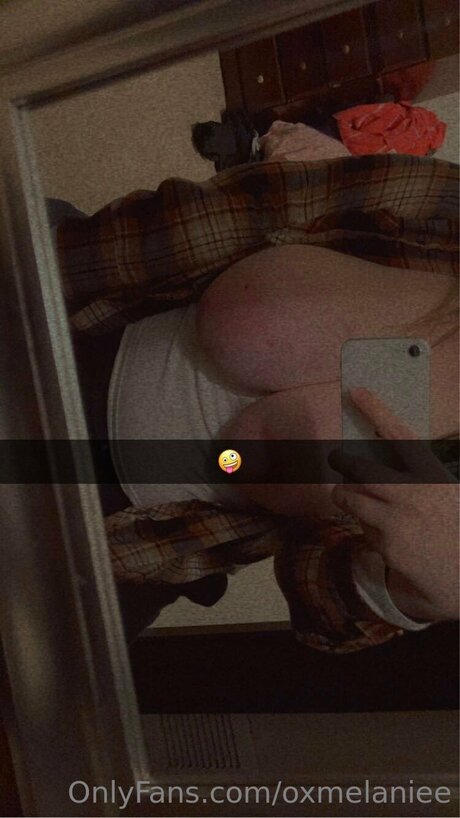 Oxmelaniee bonita estrella porno galería